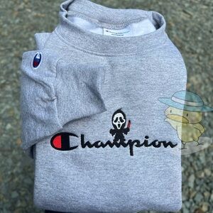 Champion Heather Gray Crewneck Sweater